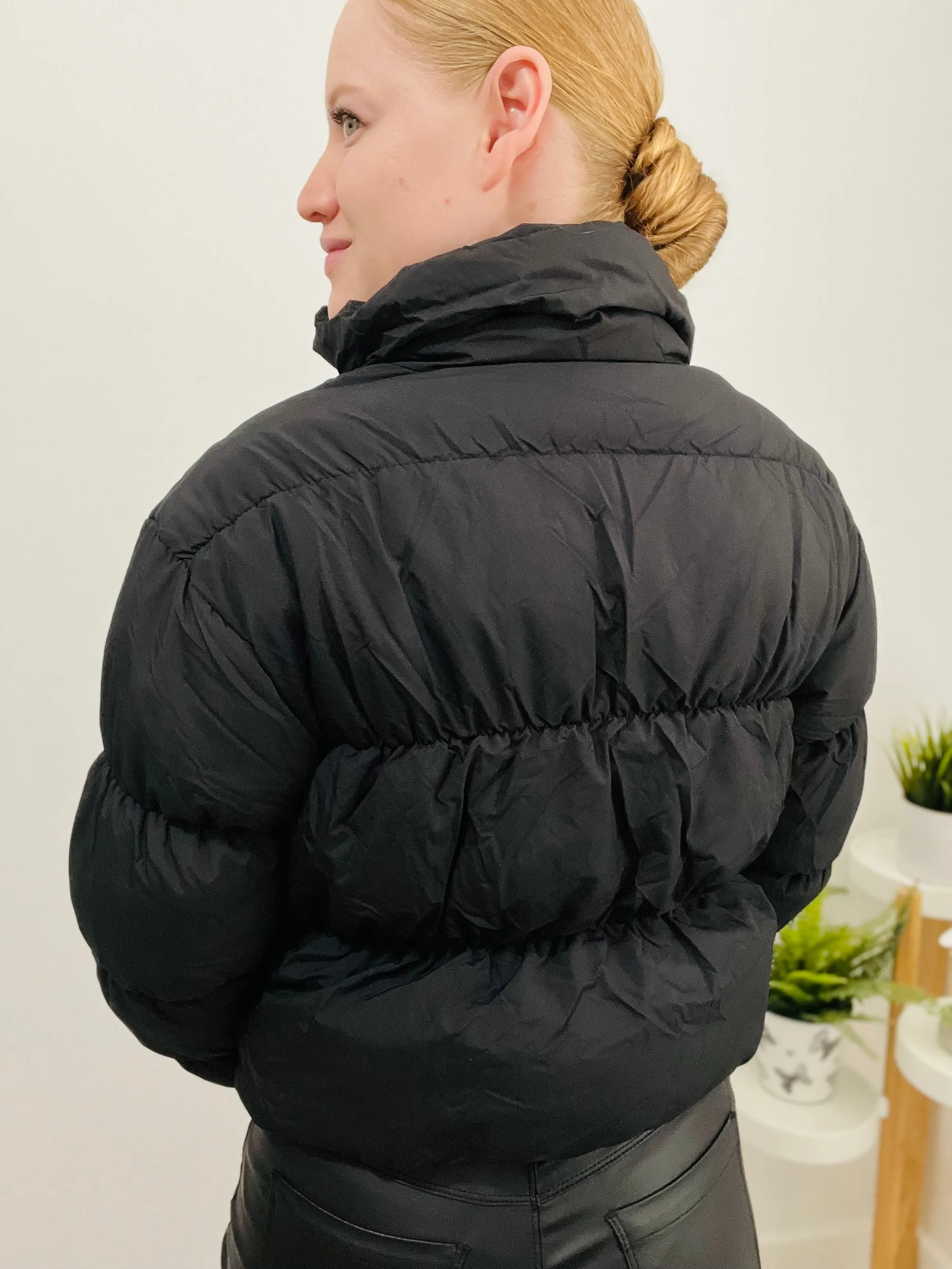 Cuddle Me Puffer Jacket (Black)